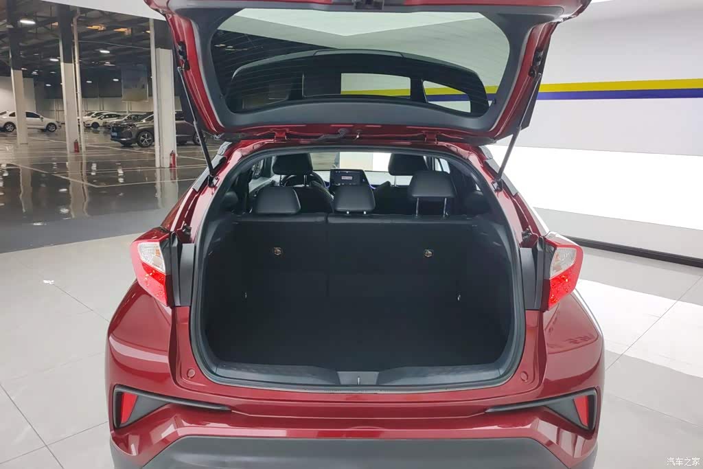 2018 Toyota IZOA 2.0L Yichi Edition China V, фото 4, лот 11211785
