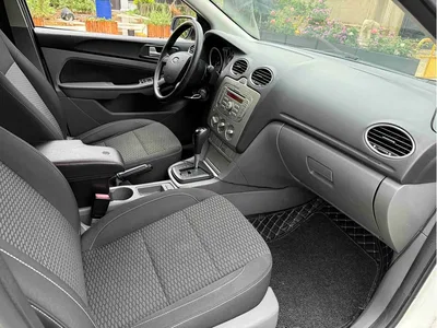 2013 Ford Focus Hatchback Classic 1.8L Automatic Base, фото 4, лот 10279473