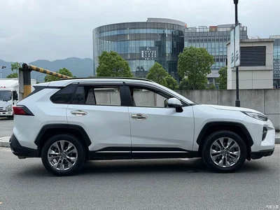 2022 Toyota Wildlander 2.0L CVT FWD Luxury Edition, фото 4, лот 10384550