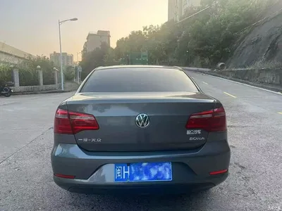 2013 Volkswagen Bora 1.6L Automatic Comfort Model, фото 4, лот 10471301