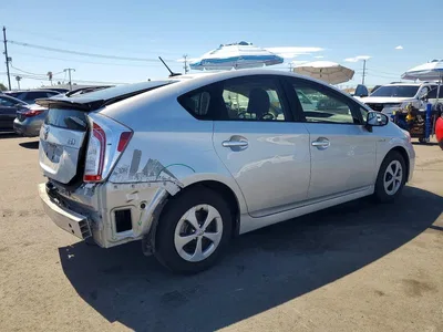 2014 TOYOTA PRIUS THREE, фото 3, лот 10500906