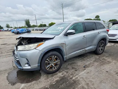 2017 TOYOTA HIGHLANDER LE, фото 1, лот 11561201