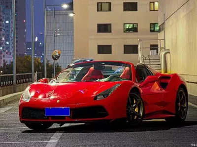 2015 Ferrari 488 Spider, фото 1, лот 10264550