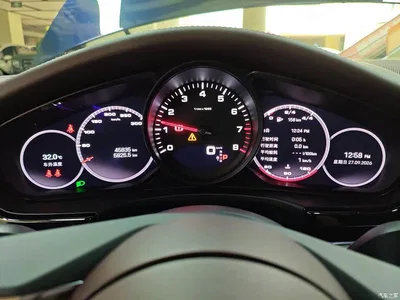 2022 Porsche Panamera 4 Executive Long Wheelbase Platinum Edition 2.9T, фото 4, лот 11554352