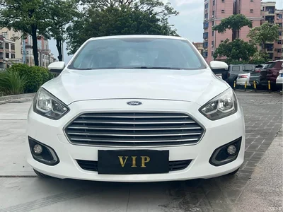 2017 Ford Escort Facelift 1.5L Automatic Comfort, фото 1, лот 10294419