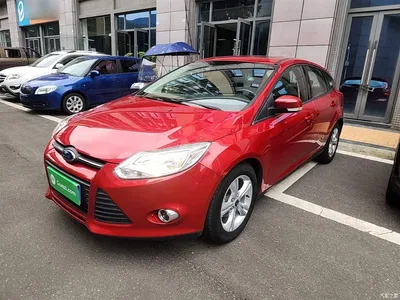 2012 Ford Focus Hatchback 1.6L Automatic Trend, фото 2, лот 10301820
