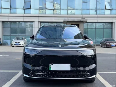 2025 AITO Wenjie AITO M8 Range Extender Max+ Edition 53.4kWh 5-seater, фото 2, лот 10625685
