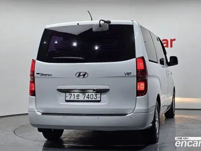 2016 Hyundai Starex 11-Seater Wagon, фото 4, лот 10192605
