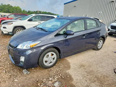 2011 TOYOTA PRIUS TWO, фото 1, лот 10509882
