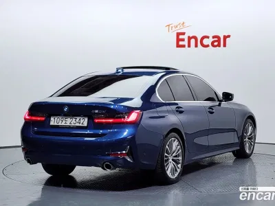 2021 BMW 3-Series 320d Luxury, фото 1, лот 10046368
