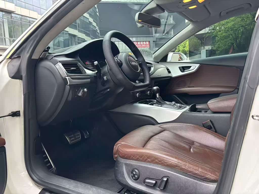 2012 Audi A7 3.0TFSI quattro Luxury Model, фото 4, лот 11226517