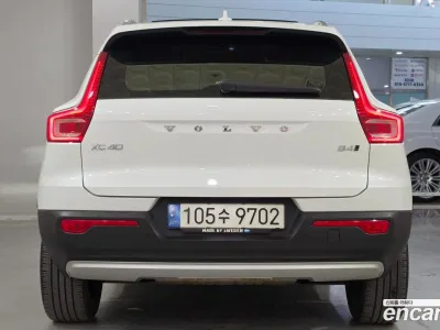 2021 Volvo XC40 B4 Inscription, фото 4, лот 10124064