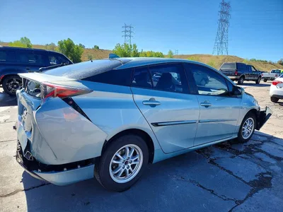 2016 TOYOTA PRIUS TWO, фото 3, лот 10500040