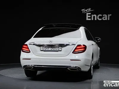 2019 Mercedes-Benz E-Class E300 Exclusive, фото 4, лот 10069161