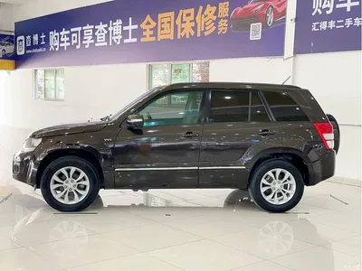 2012 Suzuki Grand Vitara 2.4L MT Premium Navigation 5-Door, фото 3, лот 10313452