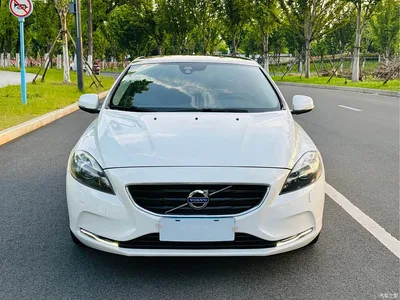 2016 Volvo V40 T3 Comfort Edition, фото 2, лот 10366034
