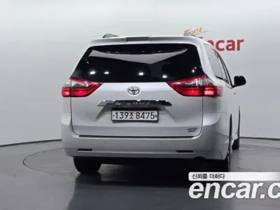 2020 Toyota Sienna 3.5 AWD, фото 4, лот 10034965