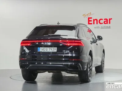 2021 Audi Q8 55 TFSI Quattro Premium, фото 4, лот 10177427