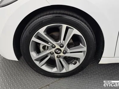 2018 Hyundai AVANTE 1.6 GDI Value Plus, фото 4, лот 10088358