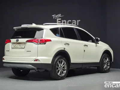 2018 Toyota RAV4 2.5 2WD, фото 2, лот 10184520