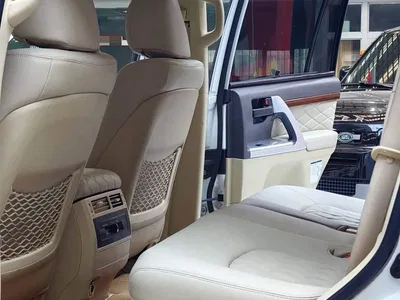 2015 Toyota Land Cruiser (Import) 4.0L V6 Middle East Low Configuration Edition, фото 4, лот 10318287