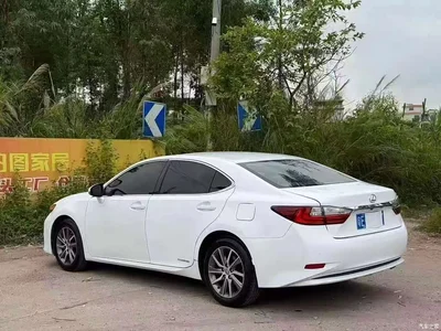 2015 Lexus ES 300h Comfort Edition, фото 4, лот 10319347