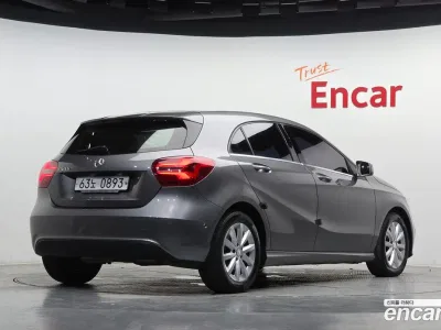 2016 Mercedes-Benz A-Class A200, фото 2, лот 10520392