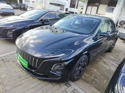 2023 Hongqi E-QM5 Facelift Basic Travel Edition, фото 2, лот 10289362