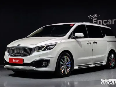 2017 Kia Canival 9-seater Noblesse, фото 1, лот 11188642