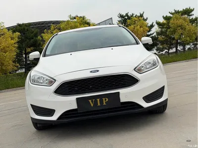 2018 Ford Focus Hatchback Classic 1.6L Automatic Comfort Smart Edition, фото 3, лот 10405578