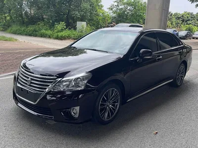 2012 Toyota Crown 2.5L Royal Leather Edition, фото 1, лот 10273111