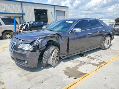 2013 CHRYSLER 300 300C, фото 1, лот 10865548