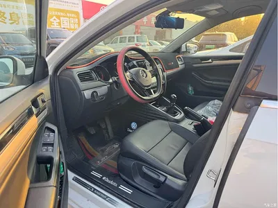2018 Volkswagen Sagitar 1.6L Manual Comfort, фото 4, лот 10481776