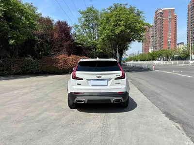 2021 Cadillac XT4 28T FWD Premium Edition, фото 3, лот 10303571