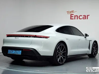 2023 Porsche Taycan Base, фото 2, лот 10092365