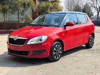 2012 Škoda Fabia 1.4L Automatic Crystal Edition, фото 1, лот 10396282