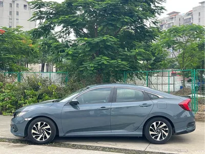 2016 Honda Civic 220TURBO CVT Luxury Edition, фото 3, лот 10638265