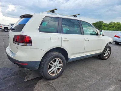 2010 VOLKSWAGEN TOUAREG V6, фото 3, лот 10836260