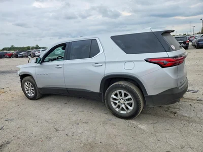 2022 CHEVROLET TRAVERSE LS, фото 2, лот 10717750