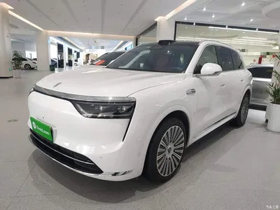 2025 AITO Wenjie AITO M8 Range Extender Max+ Edition 53.4kWh 5-seater, фото 2, лот 11096858
