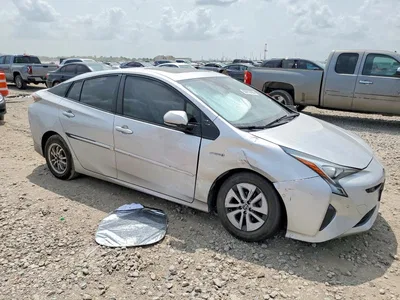 2018 TOYOTA PRIUS FOUR, фото 4, лот 10540200