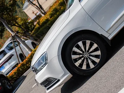 2018 Volkswagen Sagitar 1.6L Automatic Comfort, фото 2, лот 10457233