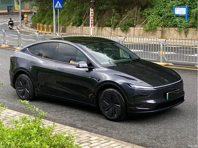 2025 Tesla Model Y Rear-Wheel Drive, фото 3, лот 10679724