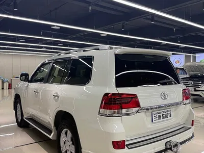 2016 Toyota Land Cruiser (Import), фото 3, лот 10318290