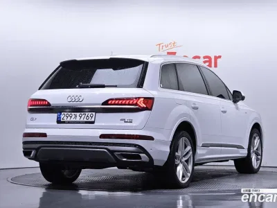2023 Audi Q7 45 TDI Quattro Premium, фото 2, лот 10099747