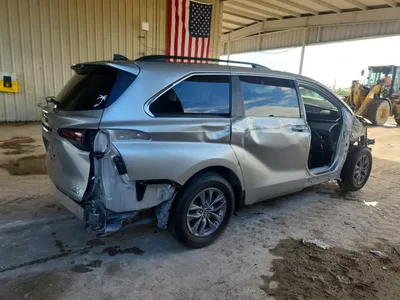 2024 TOYOTA SIENNA LE, фото 3, лот 10540003