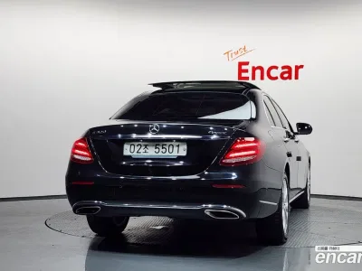 2019 Mercedes-Benz E-Class E300 4MATIC Exclusive, фото 4, лот 10526176