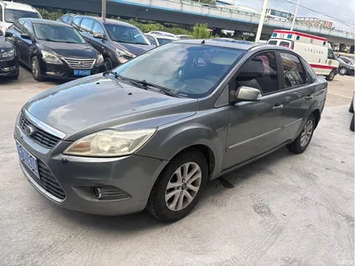 2011 Ford Focus Sedan 1.8L Automatic Luxury, фото 1, лот 10297029