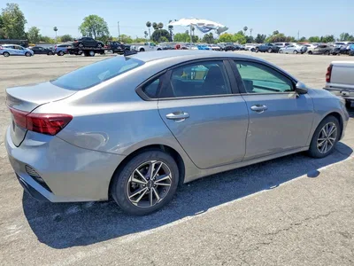 2023 KIA FORTE LXS, фото 3, лот 10773667