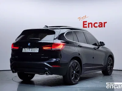 2020 BMW X1 xDrive 20i Advantage, фото 1, лот 10065178